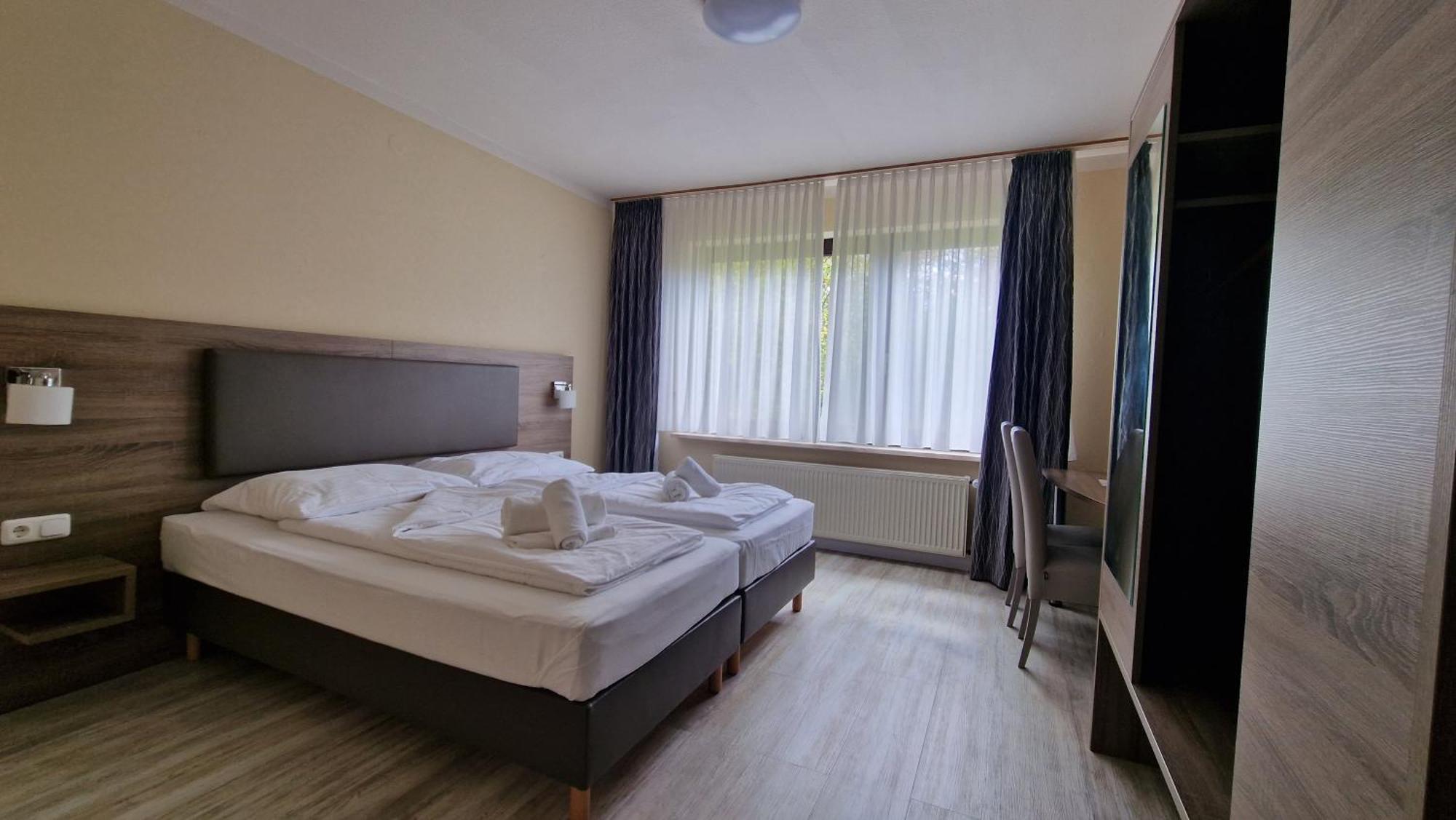 Hotel Tini 巴特法林波斯特 外观 照片